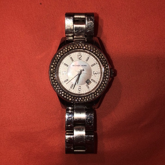 Michael Kors Watch - Picture 1 of 6